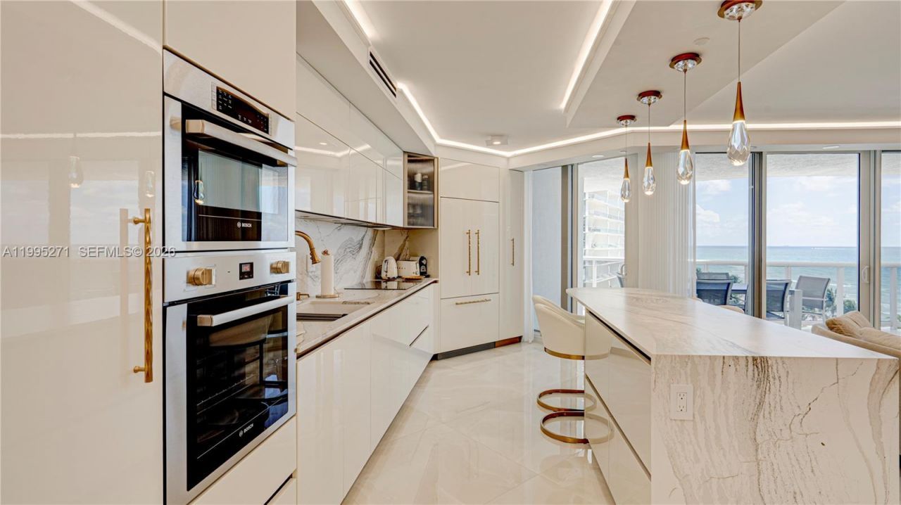 16711 Collins Ave , Unit 1004, Sunny Isles Beach, FL 33160 Photo