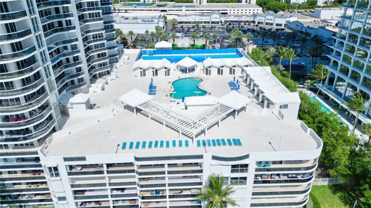 16711 Collins Ave , Unit 1004, Sunny Isles Beach, FL 33160 Photo