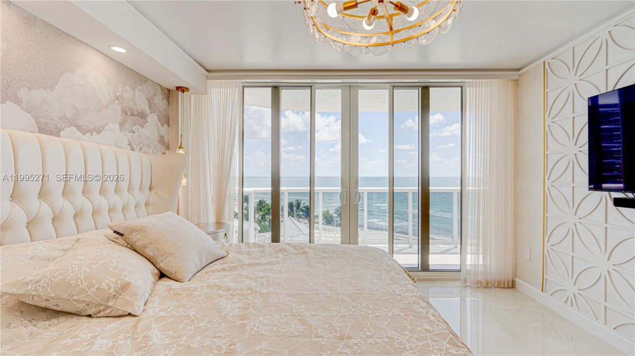 16711 Collins Ave , Unit 1004, Sunny Isles Beach, FL 33160 Photo