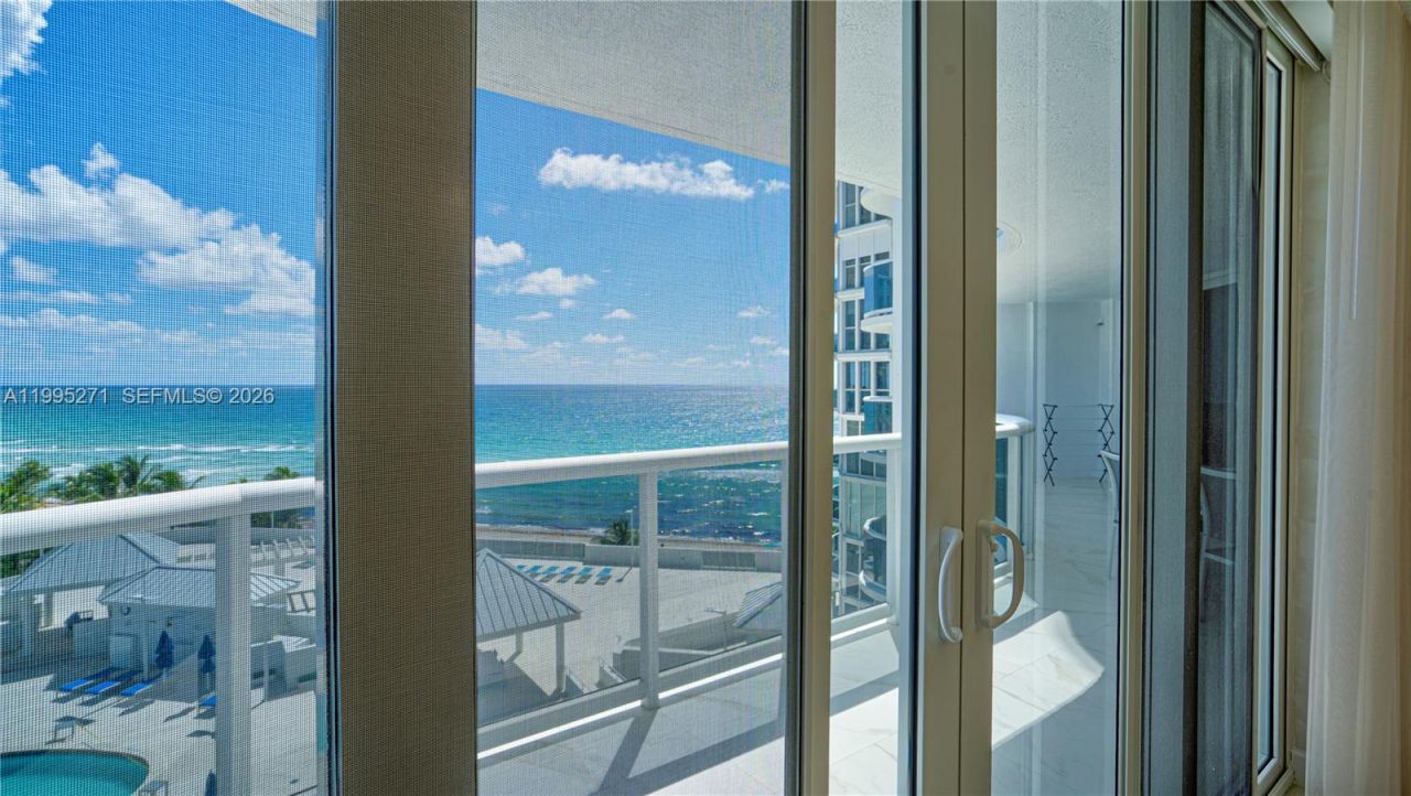 16711 Collins Ave , Unit 1004, Sunny Isles Beach, FL 33160 Photo