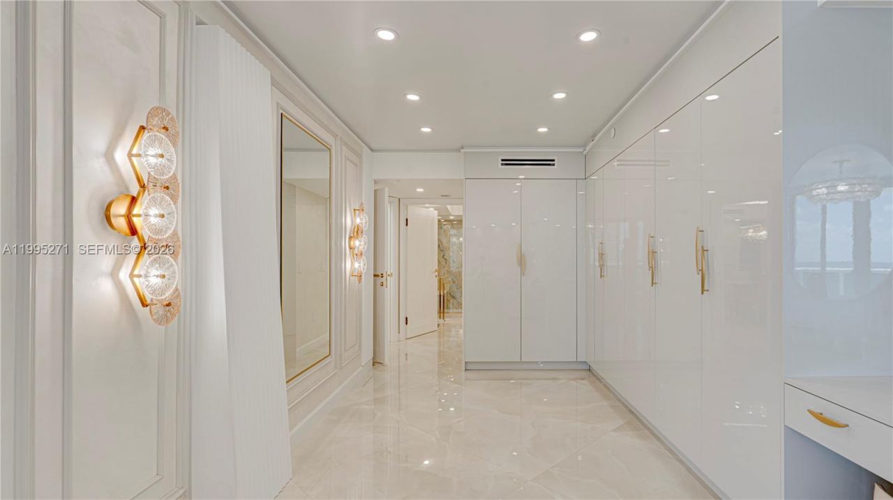 16711 Collins Ave , Unit 1004, Sunny Isles Beach, FL 33160 Photo