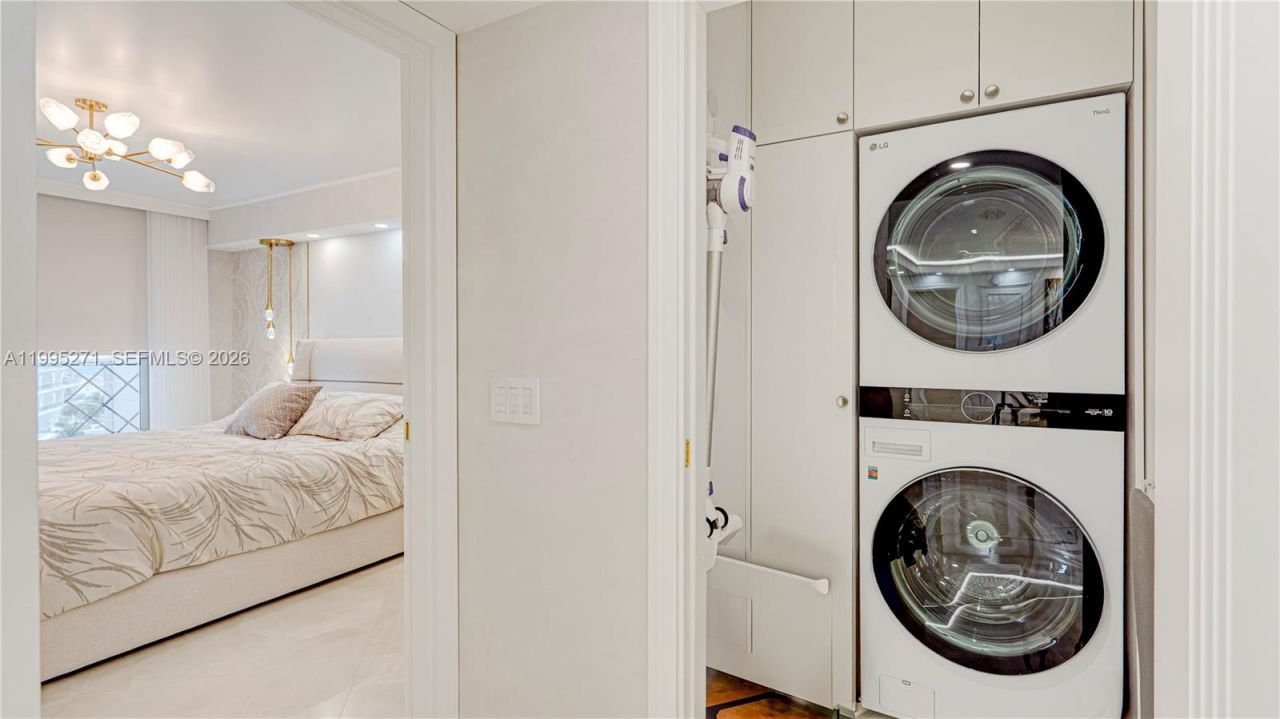 16711 Collins Ave , Unit 1004, Sunny Isles Beach, FL 33160 Photo