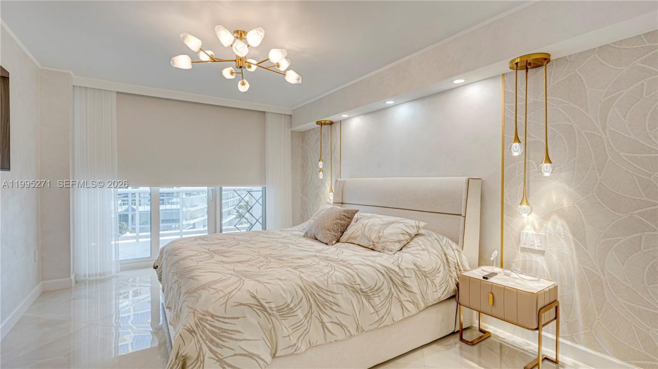 16711 Collins Ave , Unit 1004, Sunny Isles Beach, FL 33160 Photo