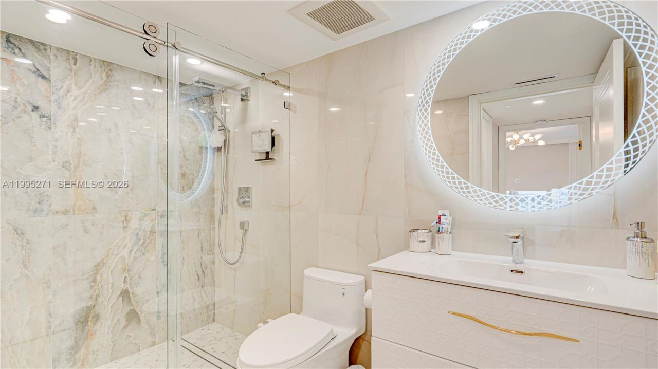 16711 Collins Ave , Unit 1004, Sunny Isles Beach, FL 33160 Photo