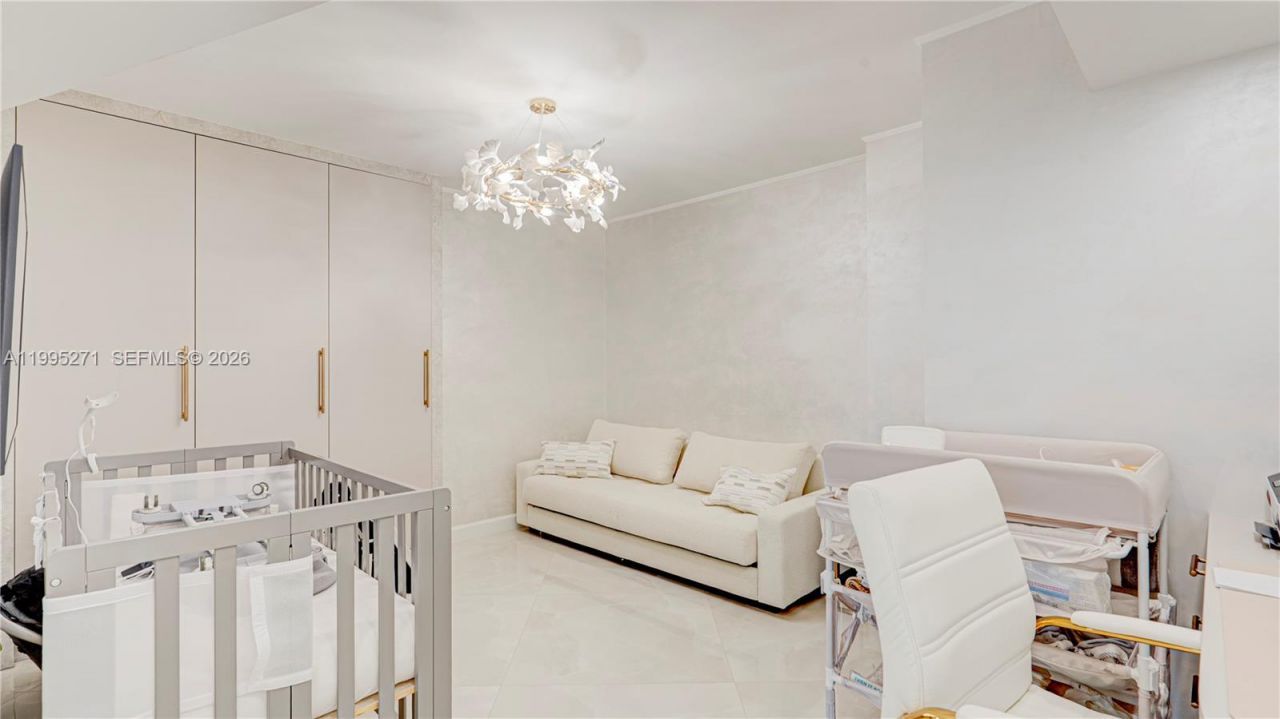 16711 Collins Ave , Unit 1004, Sunny Isles Beach, FL 33160 Photo