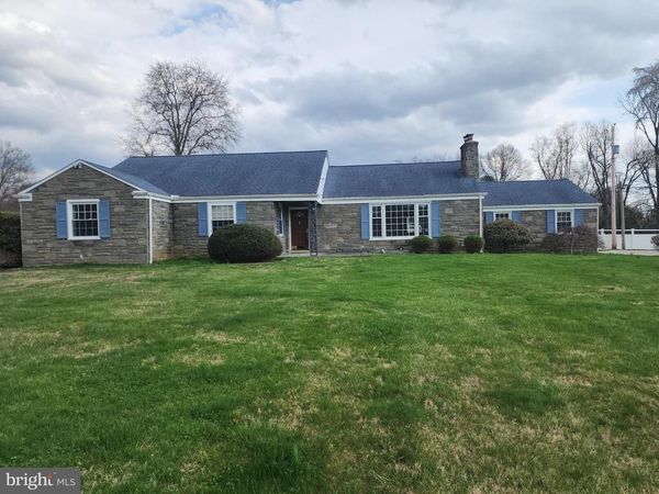 1522 EVERGREEN LANE, BERWYN, PA 19312