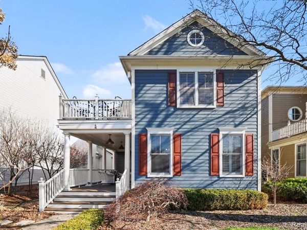 4 Riverbank Drive, Beverly Hills Vlg, MI 48025