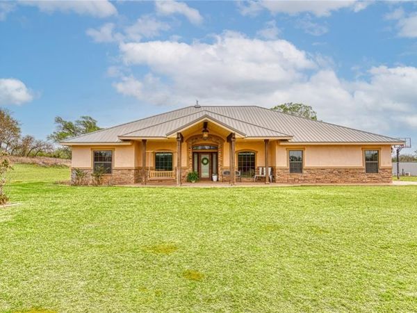 11430 N 1960 Road, Elk City, OK 73644