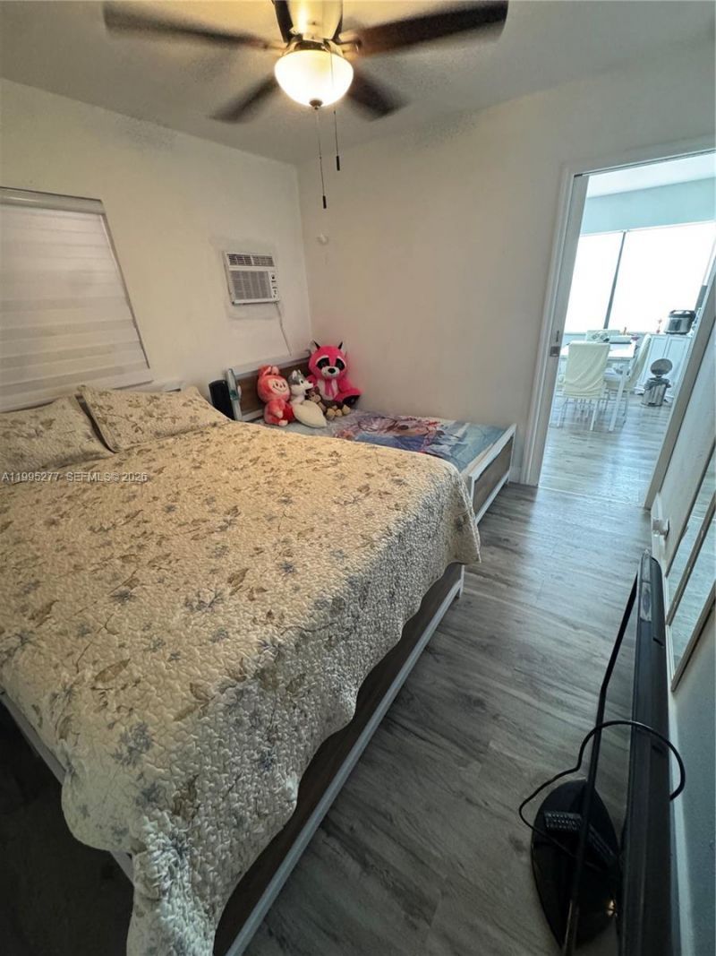 10245 SW 37th Ter , Unit B, Miami, FL 33165 Photo