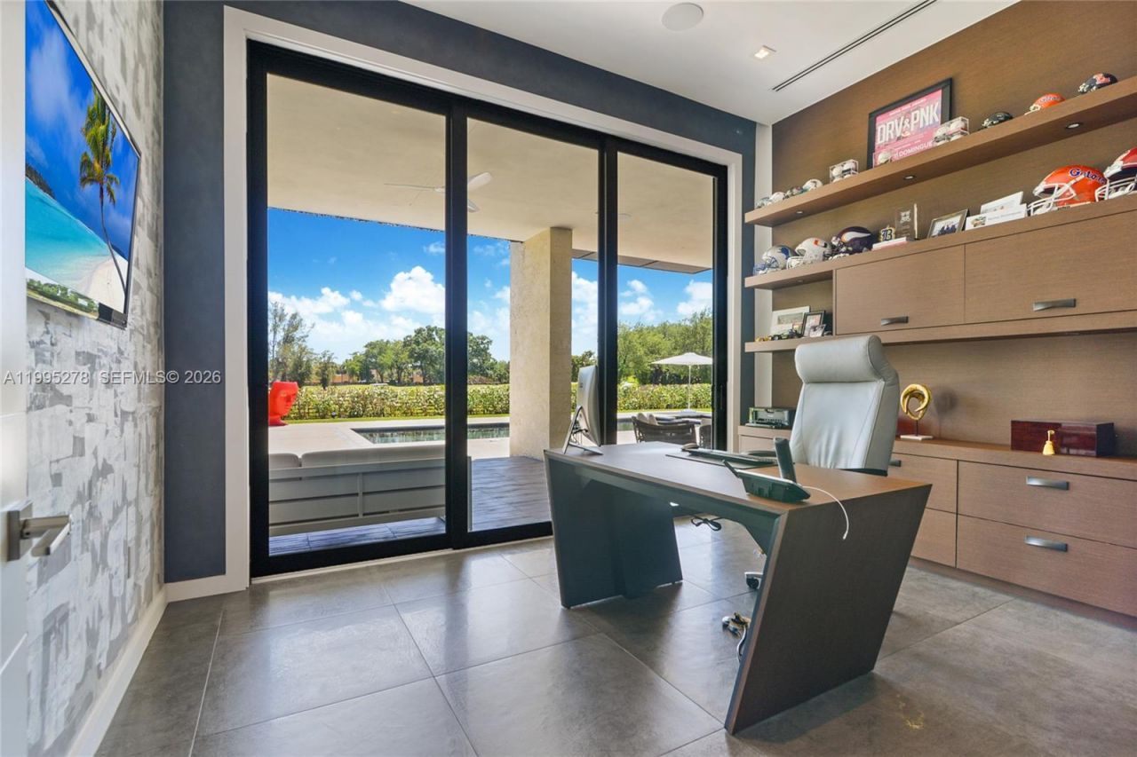 7210 S Prestwick Pl , Unit 1, Miami Lakes, FL 33014 Photo