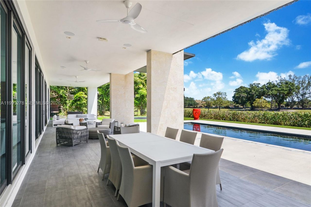 7210 S Prestwick Pl , Unit 1, Miami Lakes, FL 33014 Photo