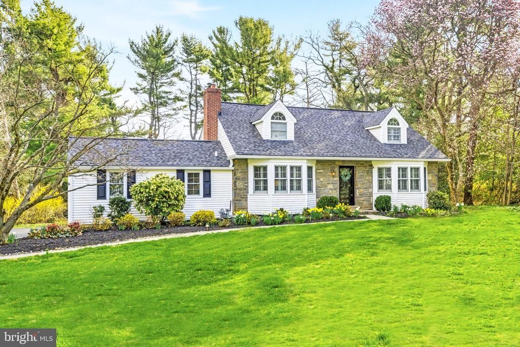 371 MARGO LANE , BERWYN, PA 19312