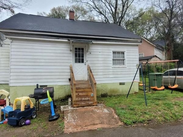 2 Willow Street, Porterdale, GA 30014