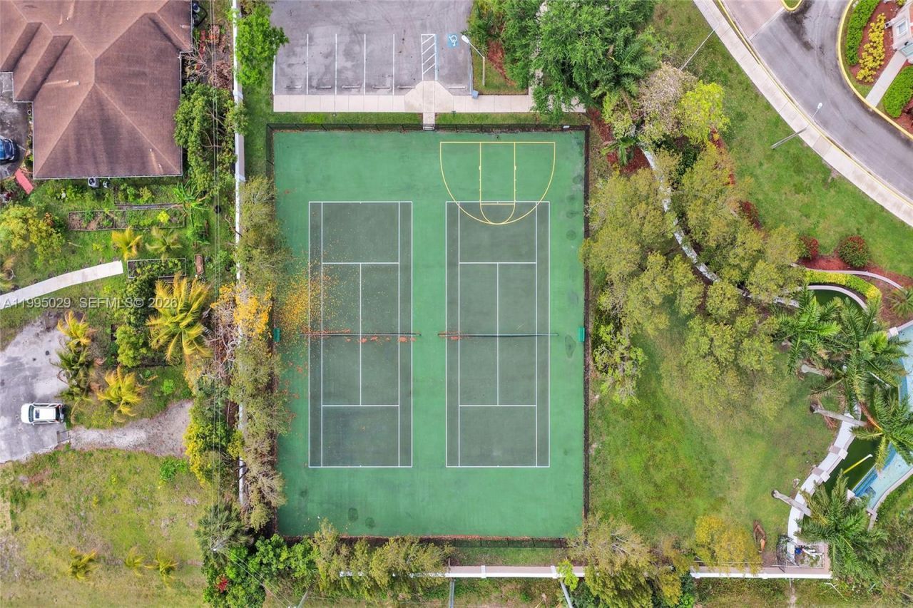 2441 E Aragon Blvd, Unit 5, Sunrise, FL 33313 Photo