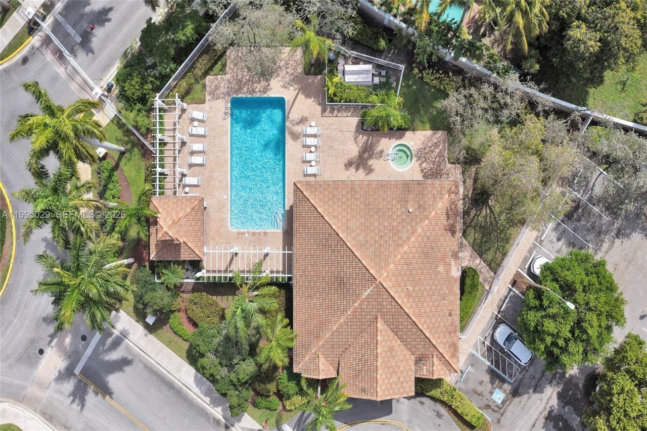 2441 E Aragon Blvd, Unit 5, Sunrise, FL 33313 Photo