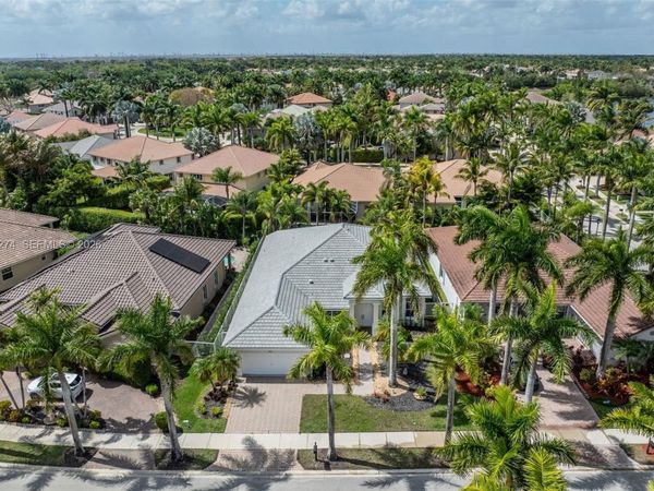 1907 Timberline Rd, Weston, FL 33327