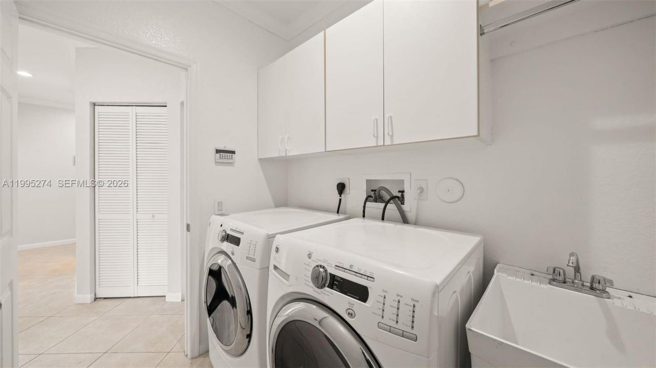 1907 Timberline Rd, Weston, FL 33327 Photo