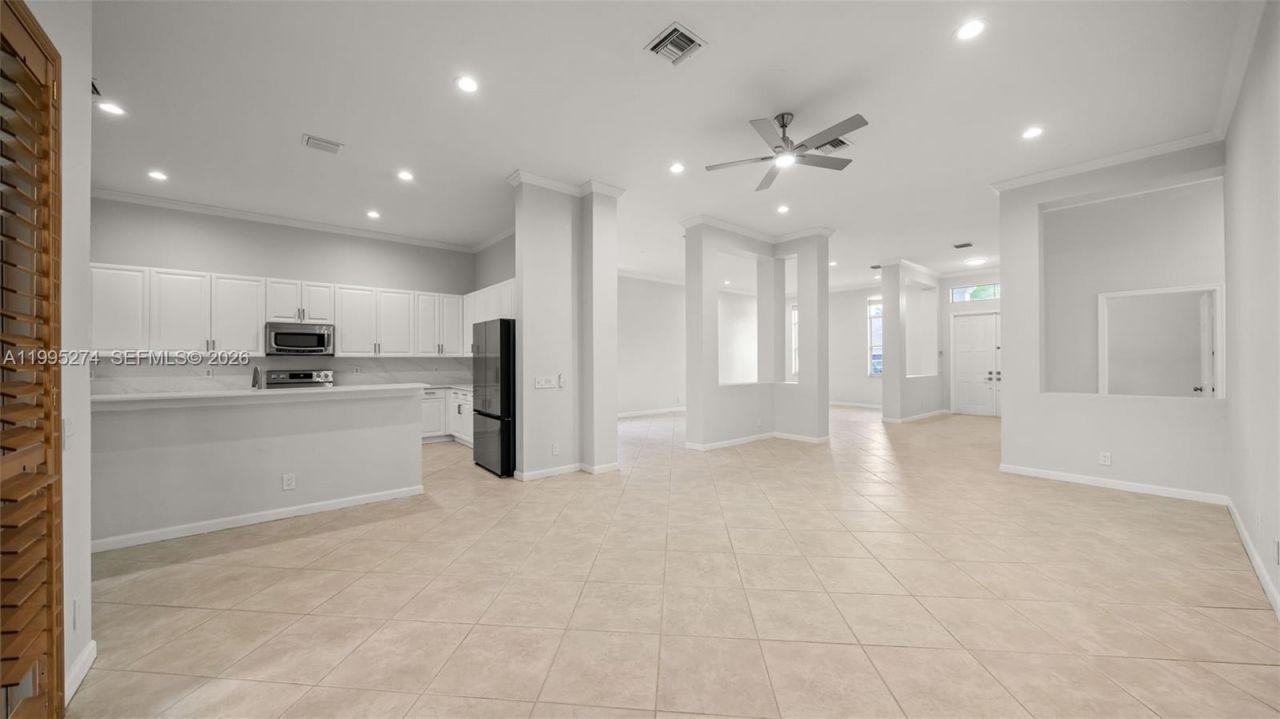 1907 Timberline Rd, Weston, FL 33327 Photo