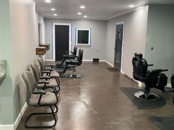 17306 W 7 Mile Road, Detroit, MI 48235