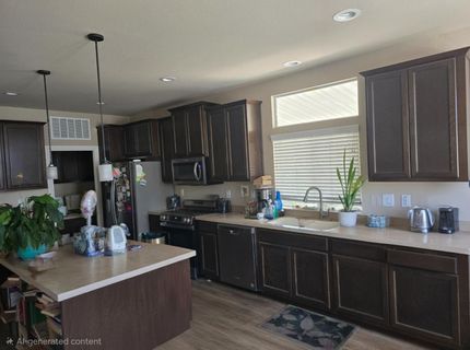 170 Duchess Way, Sacramento, CA 95827 Photo