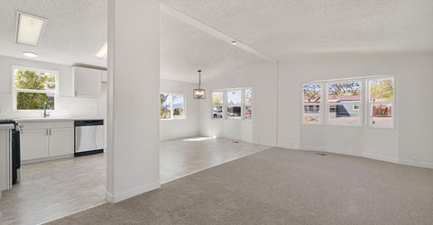 202 Garnet Circle, Mound House, NV 89706 Photo