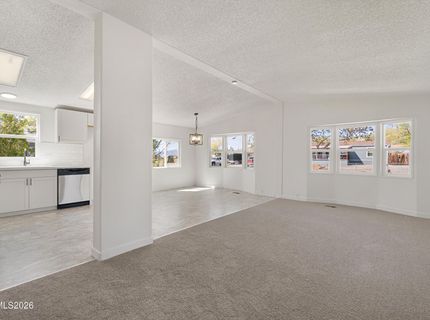202 Garnet Circle, Mound House, NV 89706 Photo