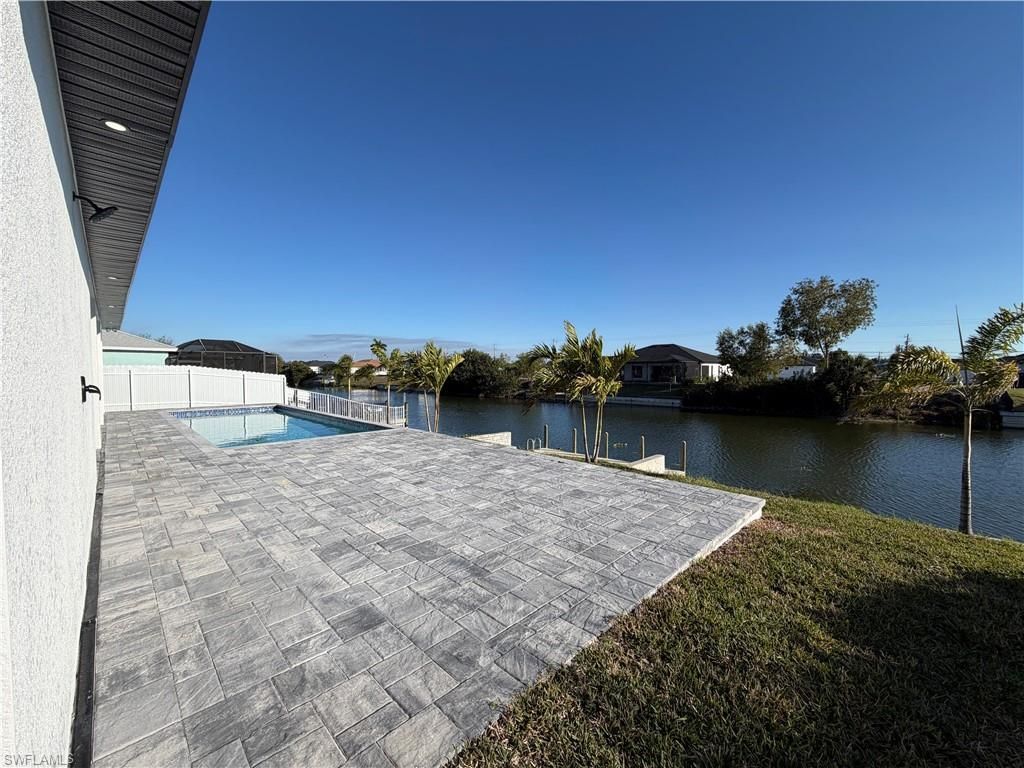 112 NE 6th St, Cape Coral, FL 33909 Photo