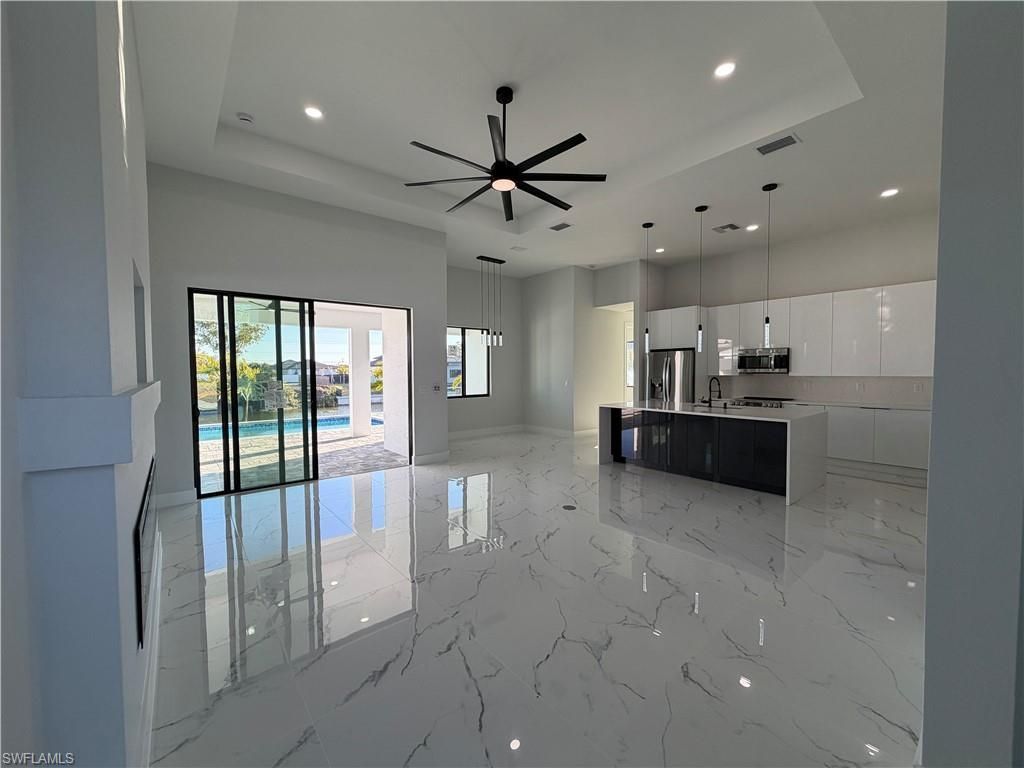 112 NE 6th St, Cape Coral, FL 33909 Photo