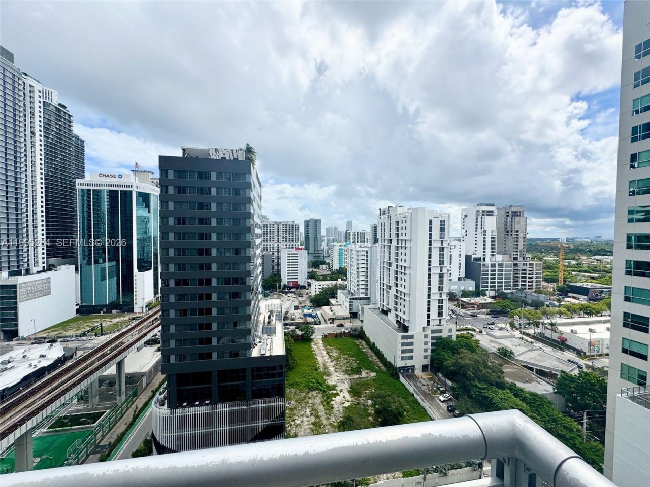690 SW 1st Ct, Unit 2126, Miami, FL 33130 Photo
