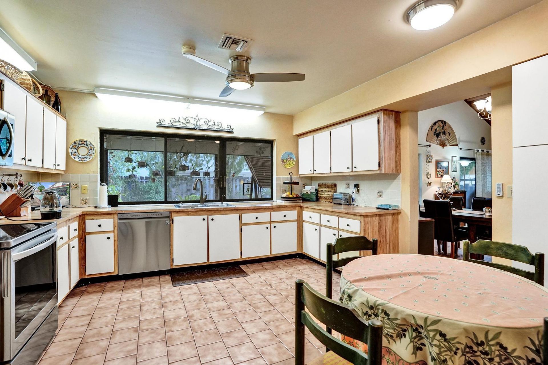 7418 NW 49th Street, Lauderhill, FL 33319 Photo