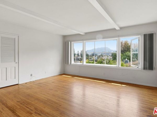 11165 Sunshine Terrace, Unit 2, Studio City, CA 91604