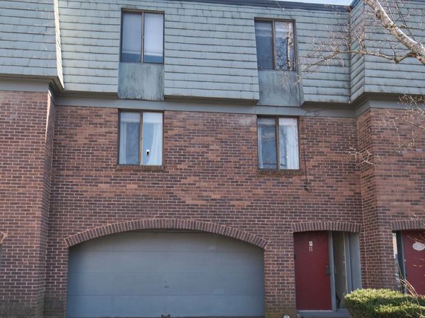 11 Trolley Crossing, Unit 11, Middletown, CT 06457