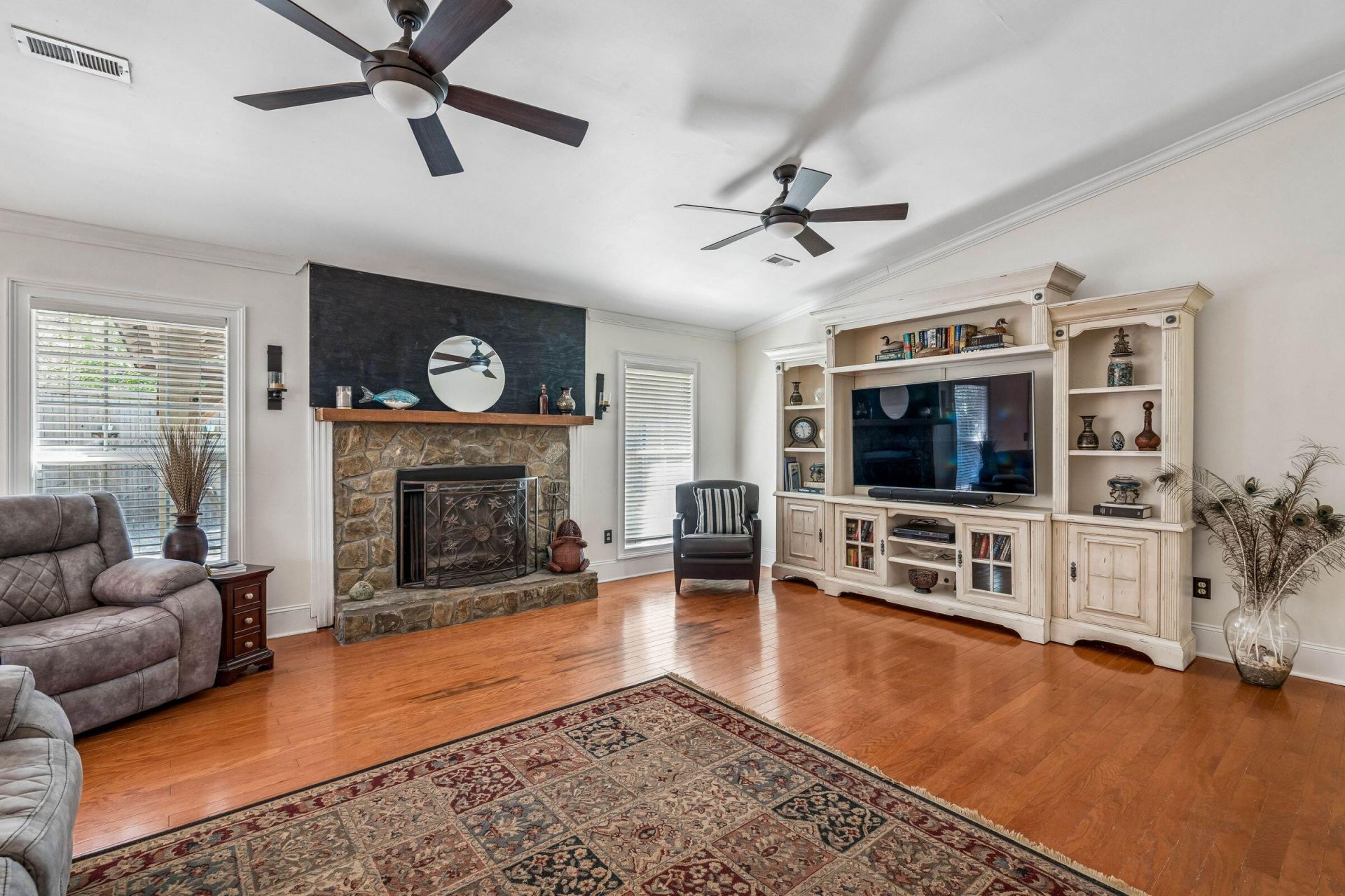 1543 Hidden Bridge Drive Photo 9