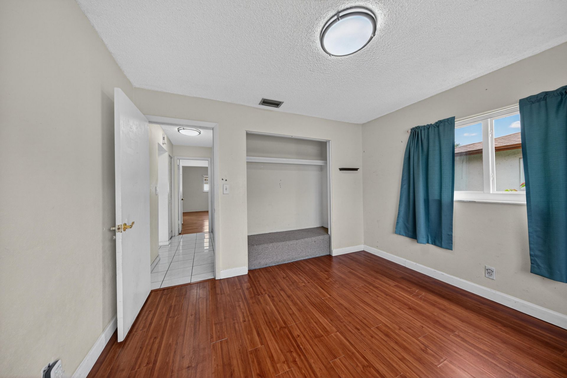 8104 NW 94th Avenue, Tamarac, FL 33321 Photo