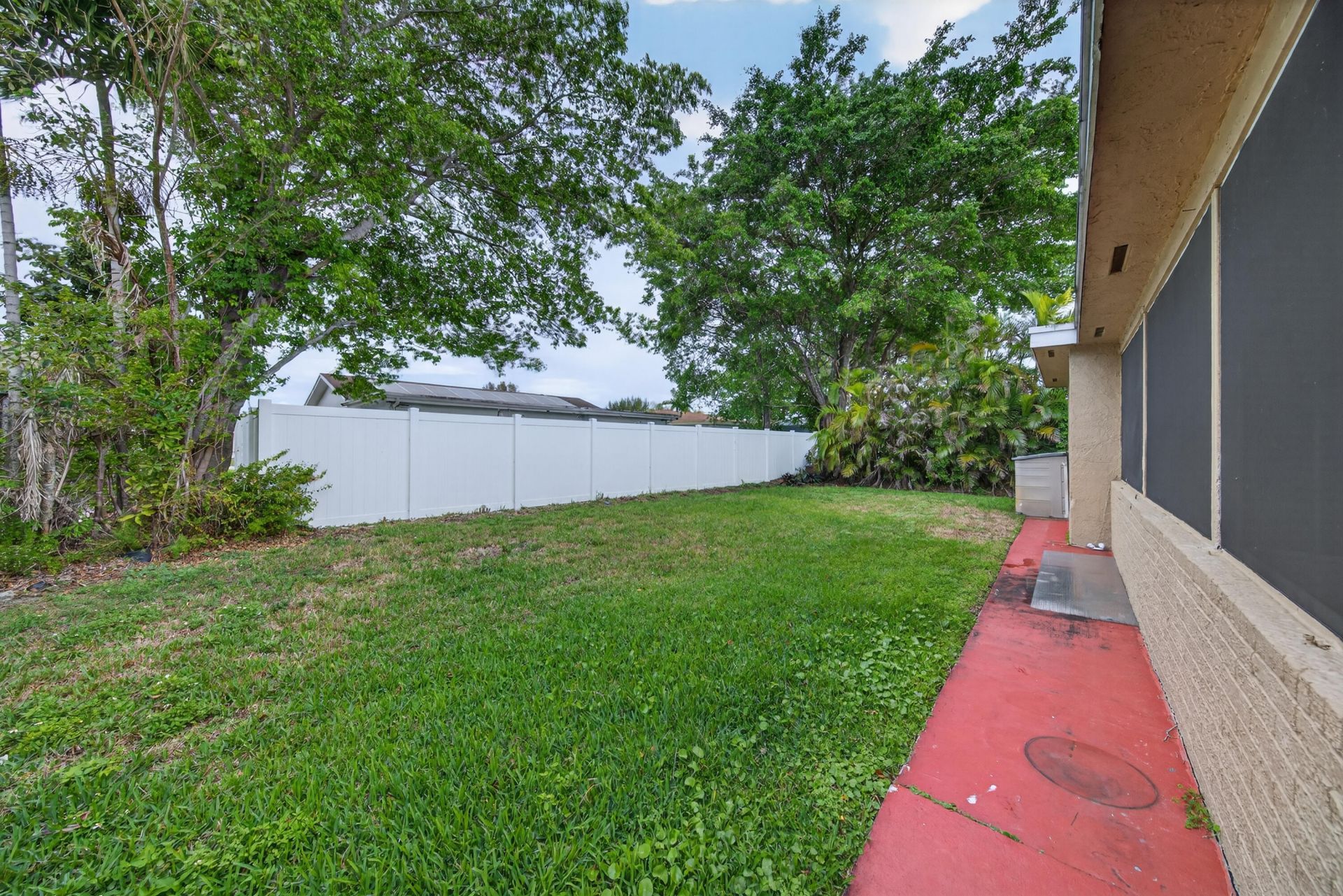 8104 NW 94th Avenue, Tamarac, FL 33321 Photo