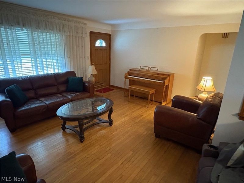 2436 Tuxedo Avenue, Parma, OH 44134 Photo 10