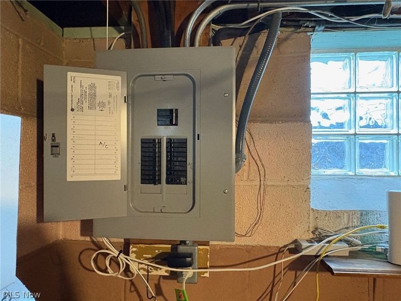 2436 Tuxedo Avenue, Parma, OH 44134 Photo 37