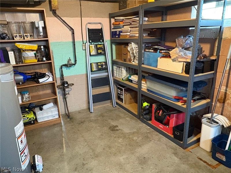 2436 Tuxedo Avenue, Parma, OH 44134 Photo 38