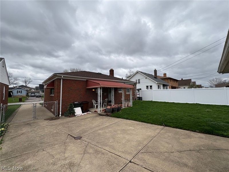 2436 Tuxedo Avenue, Parma, OH 44134 Photo 7