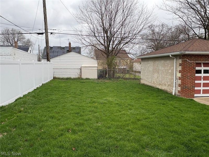 2436 Tuxedo Avenue, Parma, OH 44134 Photo 8