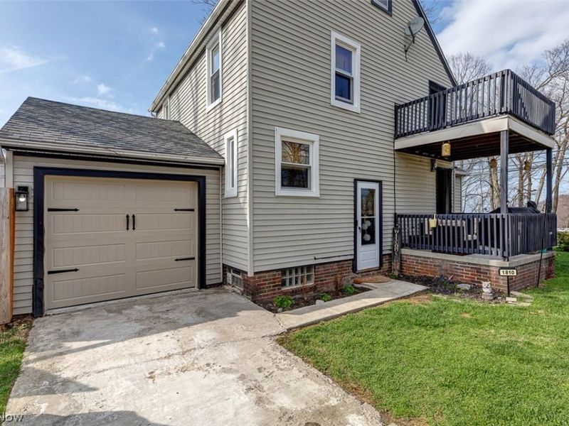 1810 Glenridge Road, Euclid, OH 44117 Photo 3