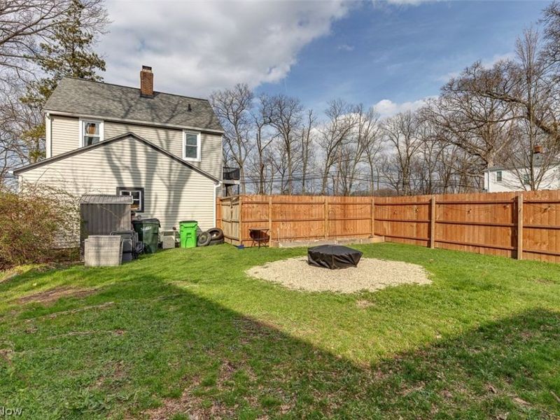 1810 Glenridge Road, Euclid, OH 44117 Photo 32