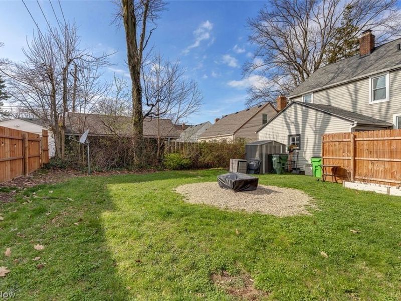 1810 Glenridge Road, Euclid, OH 44117 Photo 34