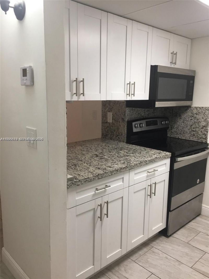 777 SW 9th Ave, Unit 411, Miami, FL 33130 Photo