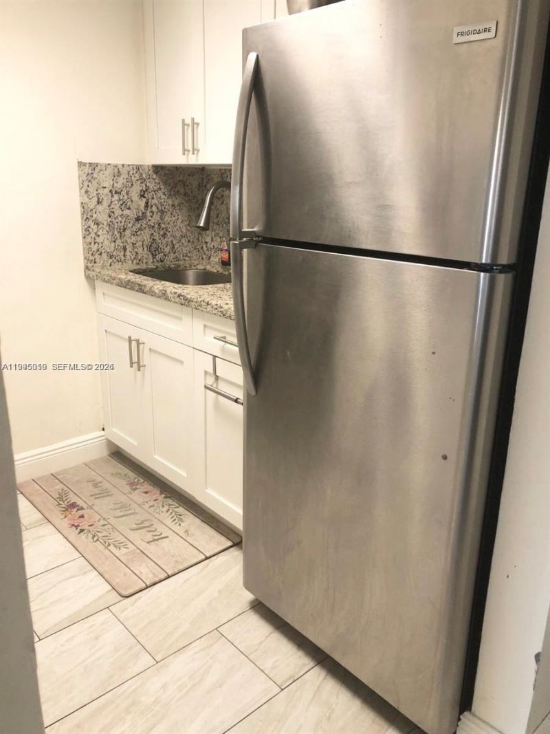 777 SW 9th Ave, Unit 411, Miami, FL 33130 Photo