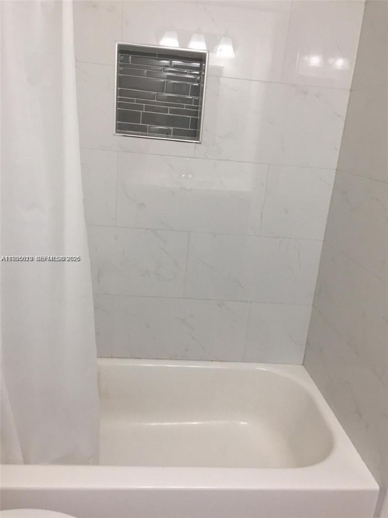 777 SW 9th Ave, Unit 411, Miami, FL 33130 Photo