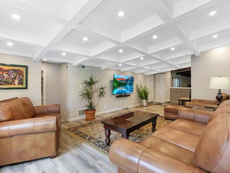 610 Military Road, Zanesville, OH 43701 Photo 12