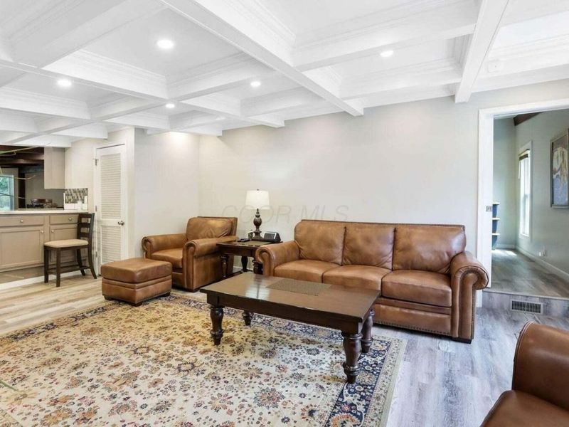 610 Military Road, Zanesville, OH 43701 Photo 14