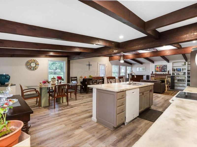 610 Military Road, Zanesville, OH 43701 Photo 23