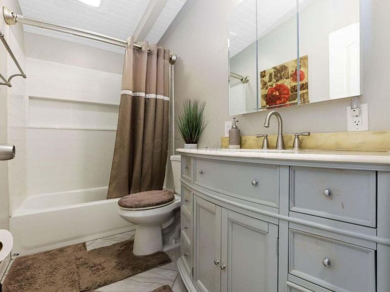 610 Military Road, Zanesville, OH 43701 Photo 4